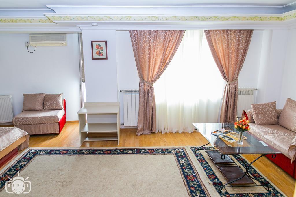 Villa Tamara Бухарест Екстер'єр фото
