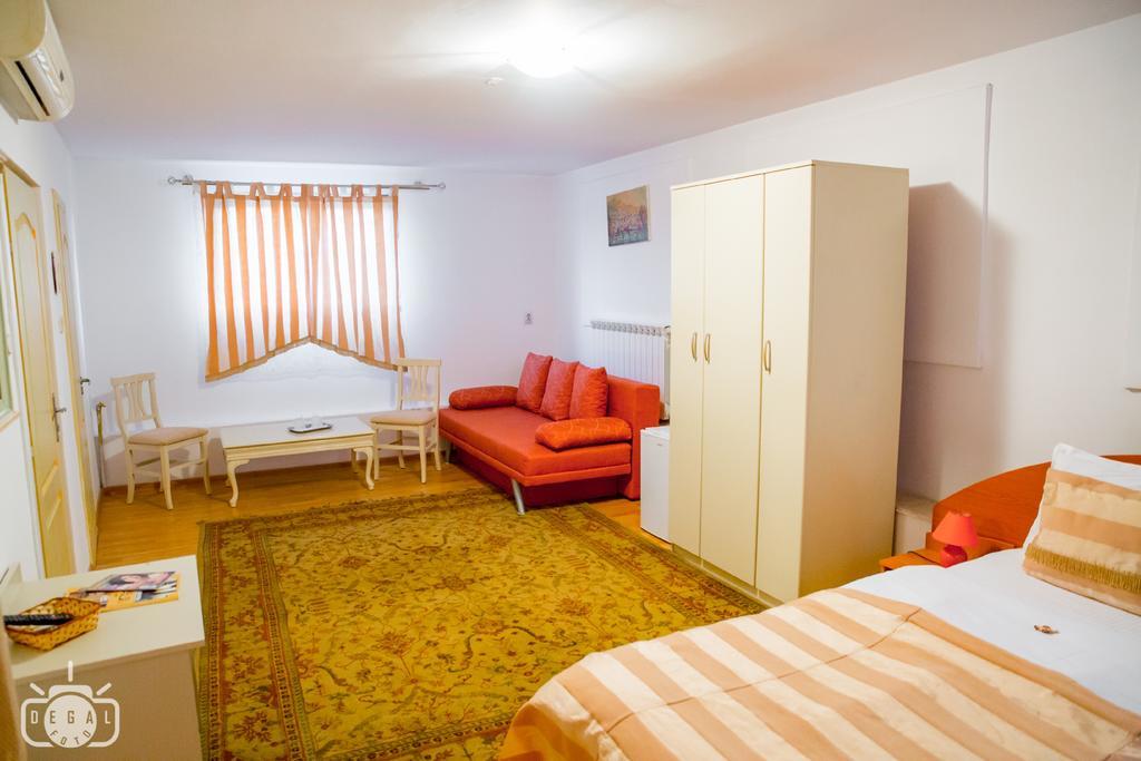 Villa Tamara Бухарест Номер фото